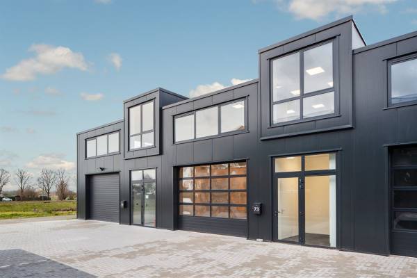Bedrijfsruimte Dijkleger 73 Vianen (UT)