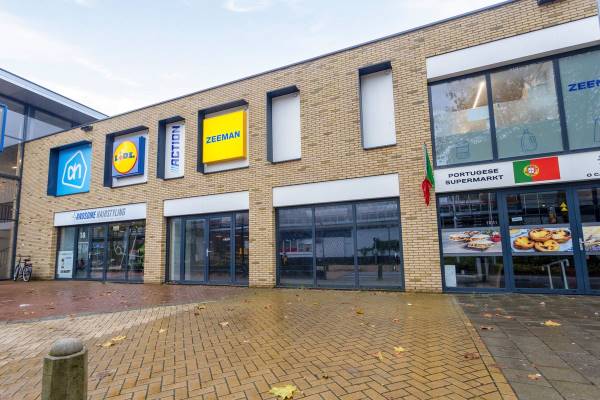 Winkelruimte Stationsplein 18 Capelle aan den IJssel