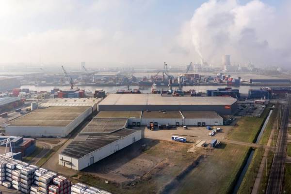 Bedrijfsruimte Graanweg 15 Moerdijk