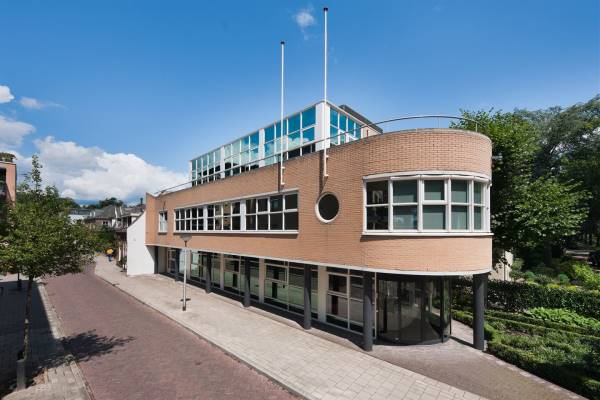 Kantoorruimte Laan van Beek en Royen 1A Zeist