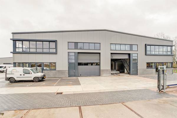 Bedrijfsruimte Raasdorperweg 52H Lijnden