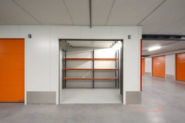 Bedrijfsruimte Rietgraaf 14 Oosterhout (GE)
