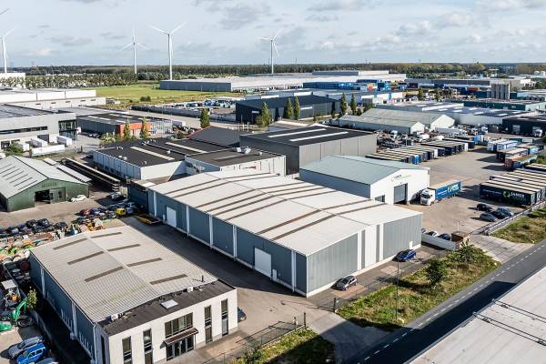 Bedrijfsruimte Rederijweg 25 Oosterhout (NB)