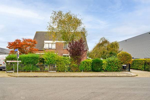 Bedrijfsruimte Christiaan Huygensstraat 5 Strijen