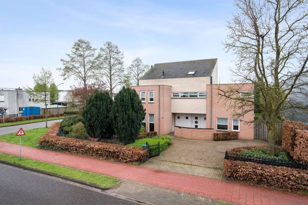 Bedrijfsruimte Stökskesweg 23 Bergeijk