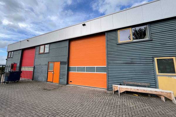 Bedrijfsruimte Doorvaart 113 Dokkum