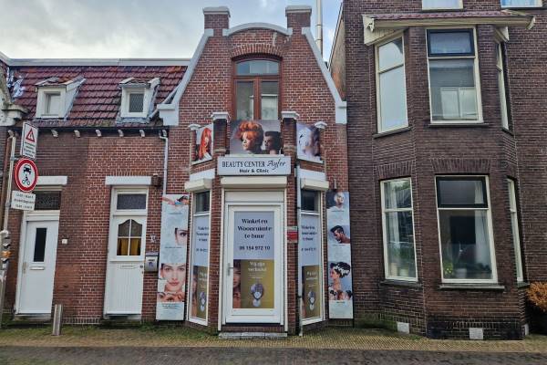 Winkelruimte Czaar Peterstraat 5 Zaandam