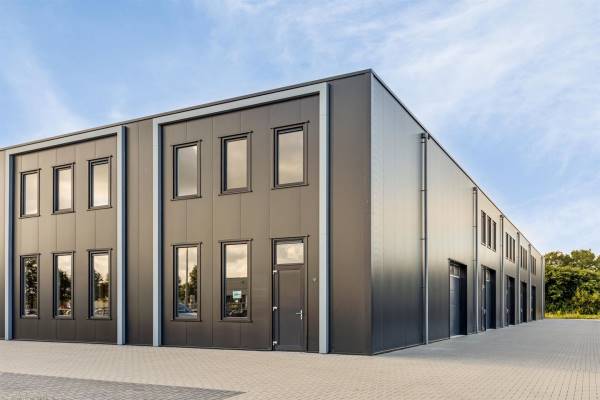 Bedrijfsruimte Buitenvaart 2101 Hoogeveen