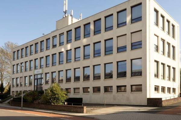 Kantoorruimte Schaesbergerweg 84 Heerlen