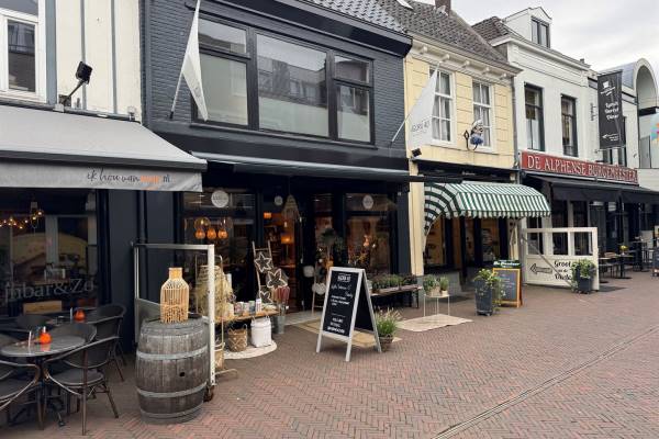 Winkelruimte Julianastraat 40 Alphen aan den Rijn