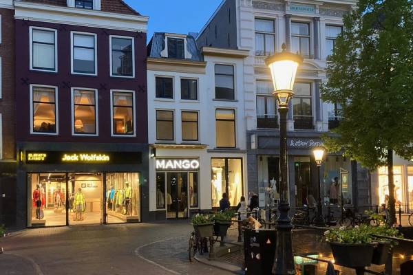 Winkelruimte Oudegracht 157- 159 Utrecht