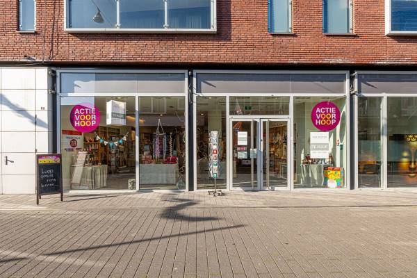 Winkelruimte Salmstraat 35 Geleen