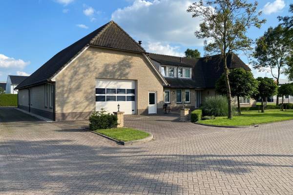 Bedrijfsruimte Expansie 11 Marknesse