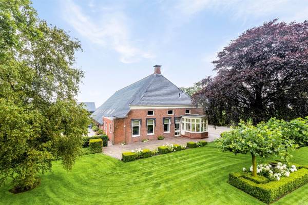 Agrarisch bedrijf Stadsweg 70 Lauwerzijl