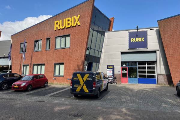 Bedrijfsruimte Leeghwaterstraat 29 Sliedrecht