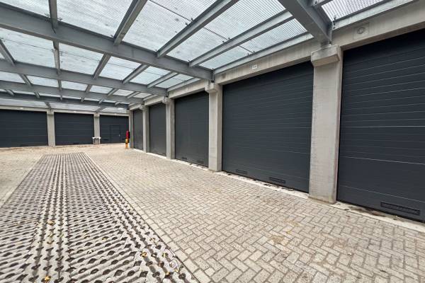 Bedrijfsruimte Leerlooierstraat 153a-d Hoogvliet Rotterdam