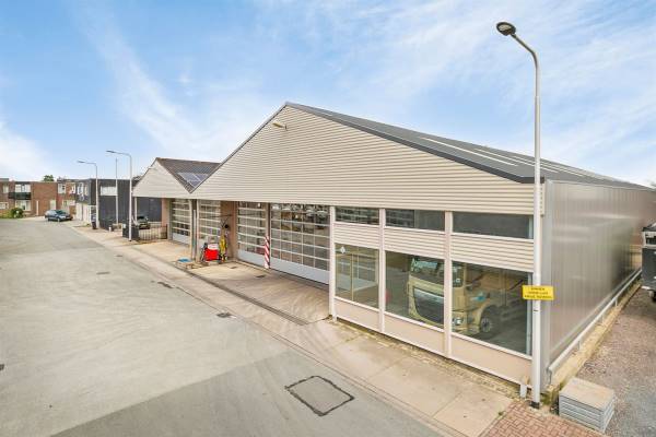 Bedrijfsruimte Esdoornstraat 23 Driebruggen