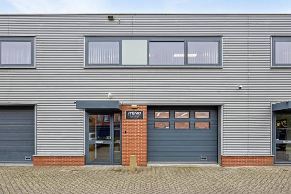 Bedrijfsruimte Luzernestraat 35 Nieuw-Vennep