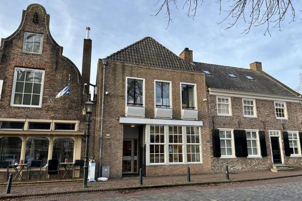 Winkelruimte Markt 19 Oirschot