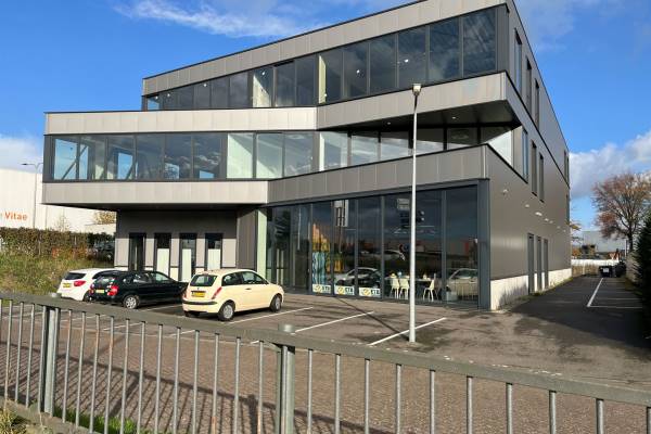 Bedrijfsruimte Parallelweg 208 Weert