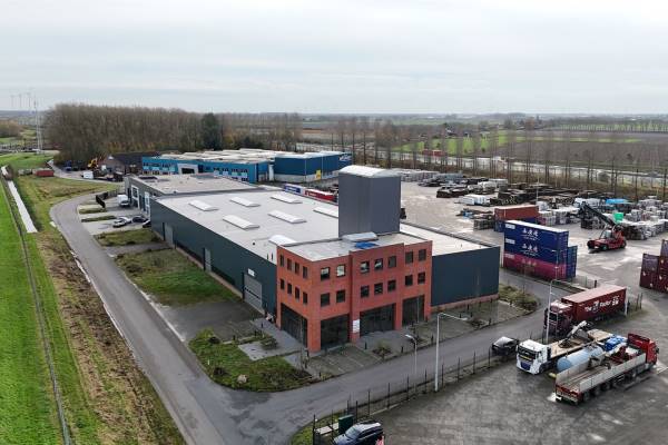Bedrijfsruimte Spoordreef 2 Zevenbergschen Hoek (Gem. Moerdijk)