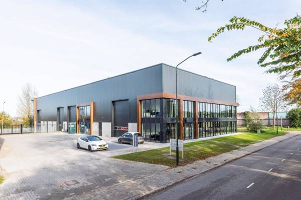 Bedrijfsruimte Ippelseweg 1 Nieuwendijk