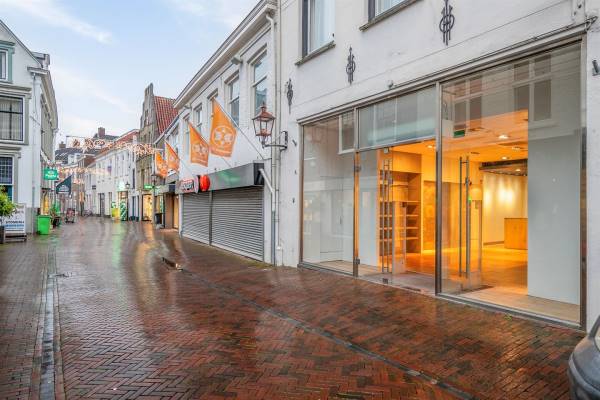 Winkelruimte Donkerstraat 18 Harderwijk
