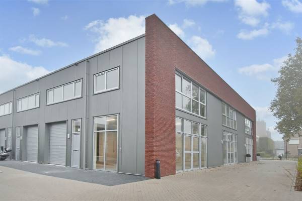 Bedrijfsruimte Industrieweg 13 Zoetermeer