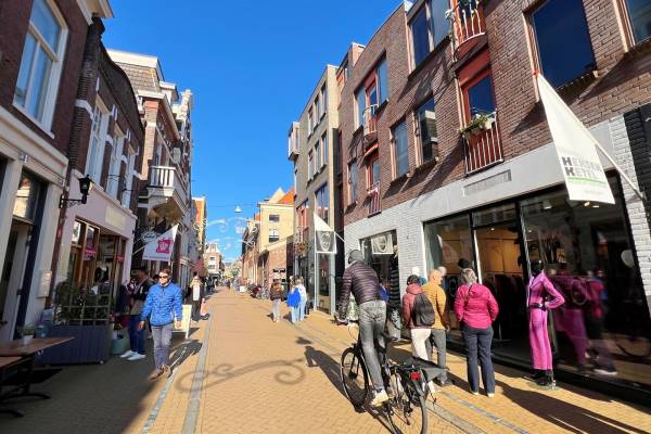 Winkelruimte Folkingestraat 12a Groningen