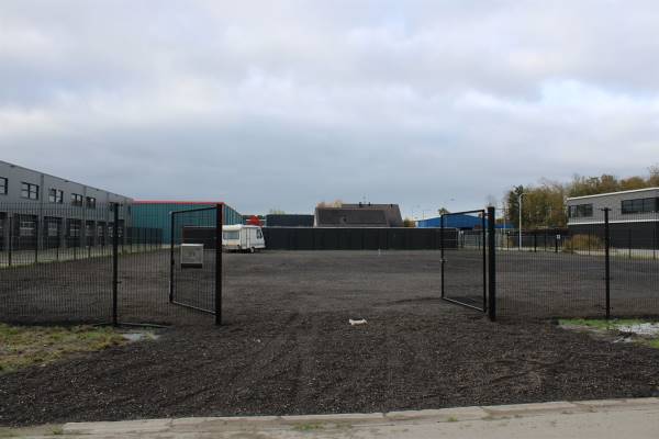 Verhard buitenterrein De Maalstroom 33 Swifterbant