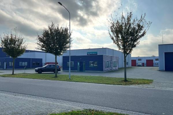 Bedrijfsruimte Charles Darwinstraat 18 Emmen