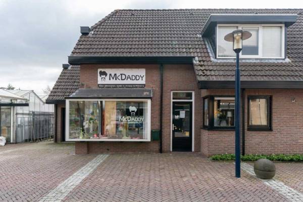 Winkelruimte de Waag 14 Dalen