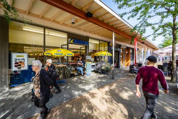 Winkelruimte Lange Nering 49 Emmeloord