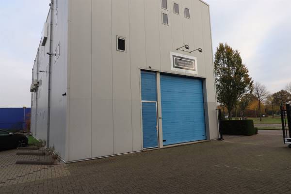 Bedrijfsruimte Middendreef 269 Lelystad