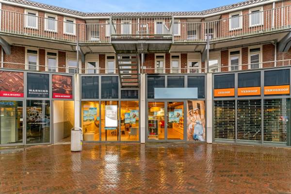 Winkelruimte Nieuwstraat 20- 22 Spijkenisse