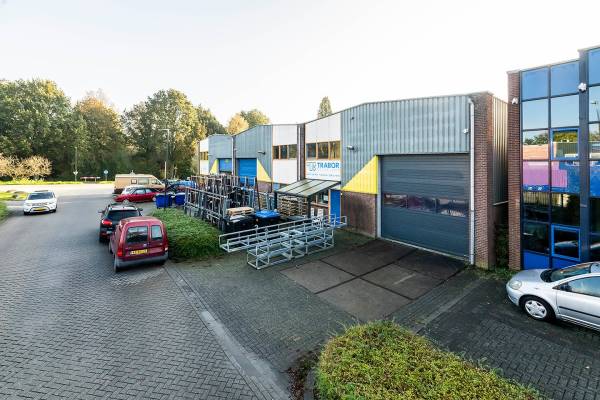 Bedrijfsruimte Transportweg 3- 5 Giessenburg