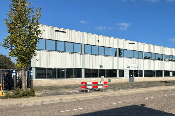 Bedrijfsruimte Bloemendalerweg 12 Weesp