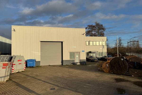 Bedrijfsruimte Paardebijsters 1 Breda