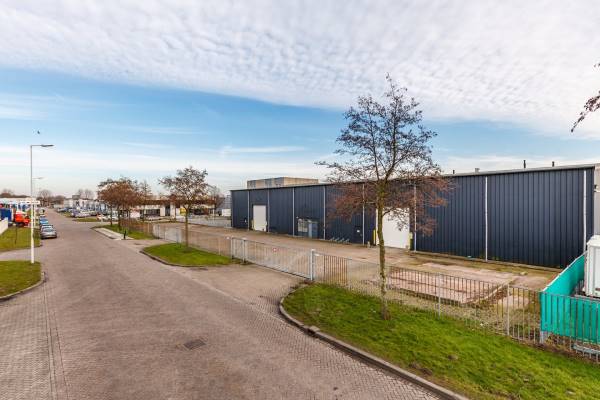 Bedrijfsruimte Newtonweg 17-A Spijkenisse