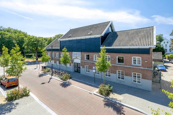 Kantoorruimte Meerten Verhoffstraat -B 1 Breda