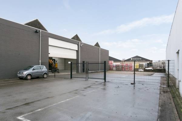 Bedrijfsruimte Engelseweg 221-C Helmond