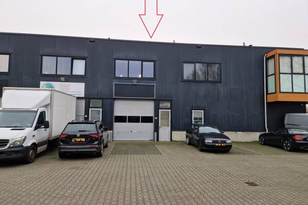 Bedrijfsruimte Arnsbergstraat -B 9 Deventer