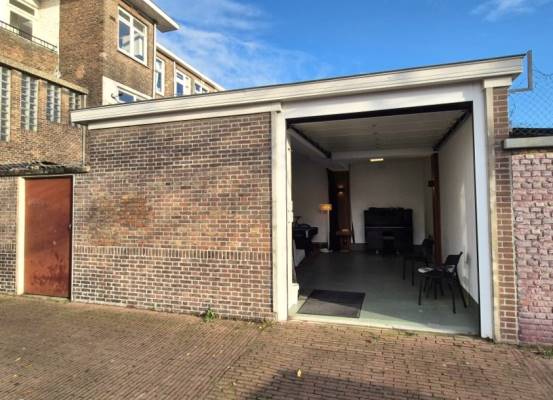 Bedrijfsruimte Moerbeiplein 53 Den Haag