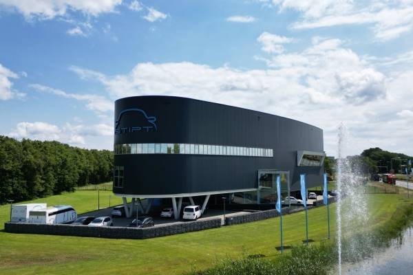 Bedrijfsruimte Eindhovenseweg-Zuid 57 Best