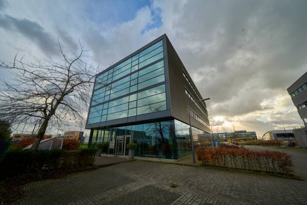Kantoorruimte New Yorkstraat 10- 16 Lijnden