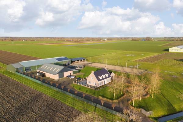 Agrarisch bedrijf De Langeweg 7-A Zevenbergen