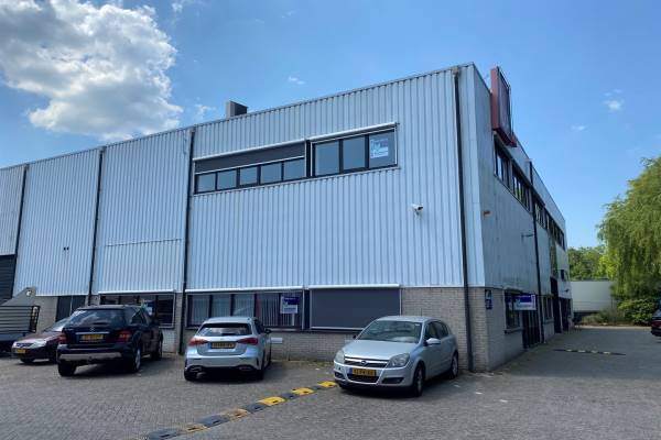 Bedrijfsruimte Maarssenbroeksedijk 49- 51 Utrecht