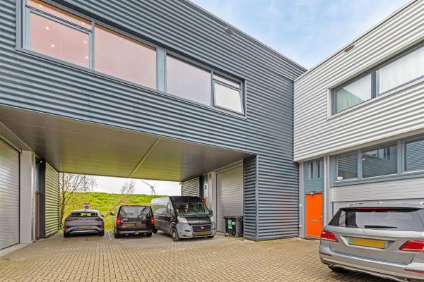 Bedrijfsruimte Poortland 232 Amsterdam