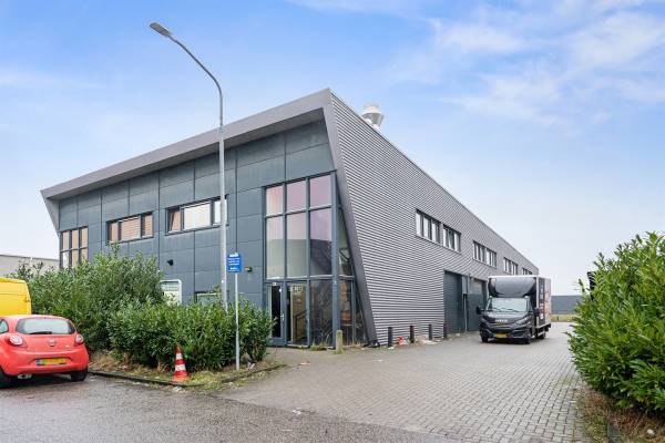 Bedrijfsruimte Gerrit Bolkade 64g Zaandam