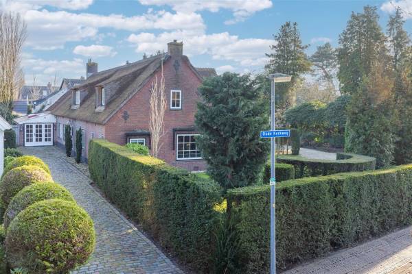 Kantoorruimte Oude Kerkweg 9 Laren (NH)